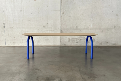 Tunnel eettafel notenhout | Seuren Tafels 