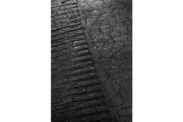 ETHNICRAFT LUNA COFFEE TABLE - LAVA LINEAR BLACK 