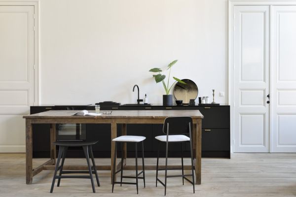 ETHNICRAFT BLACK OAK OSSO COUNTER STOOL 57x33x67