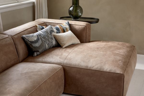 INDIAN SUMMER | HOEKBANK | LONGCHAIR | BULL-LIVER 