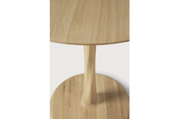 50035	Torsion dining table - varnished oak - round