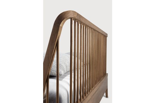 ETHNICRAFT TEAK SPINDLE BED  160 X 200 CM