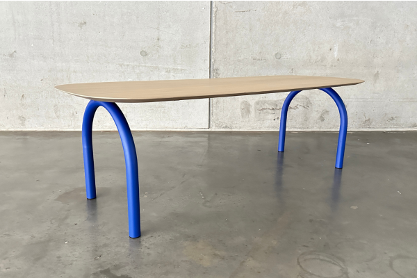 Tunnel eettafel eikenhout | Seuren Tafels 