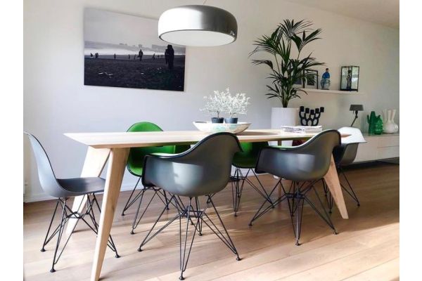 Moonshadow eettafel eikenhout | Seuren Tafels