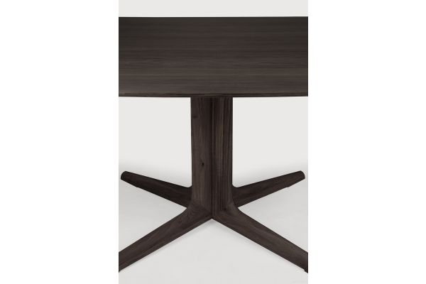 CORTO DINING TABLE VARNISHED OAK