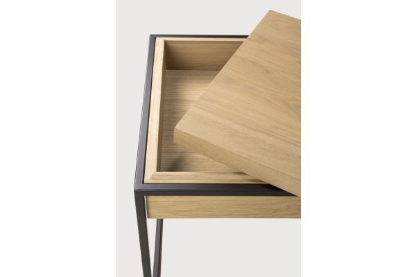 MONOLIT SIDE TABLE - OAK - SQUARE 