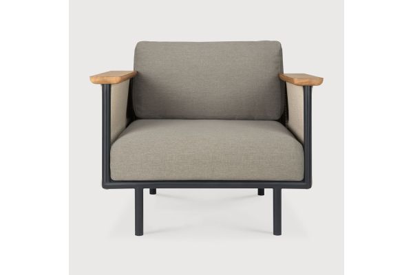 CORBEY OUTDOOR LOUNGE CHAIR - ALUMINIUM - BLACK 