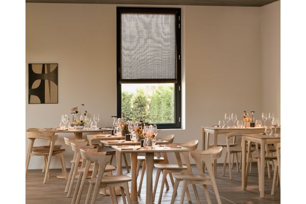  OAK BOK-VARNISHED DINING TABLE 140x80