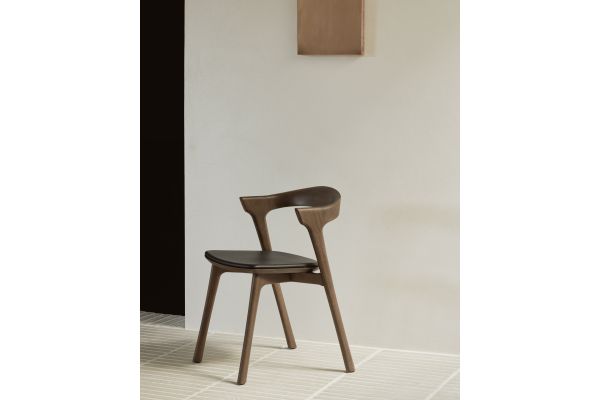 BOK DINING CHAIR - VARNISHED TEAK - BROWN - BLACK LEATHER 50 X 54 X 76 10685