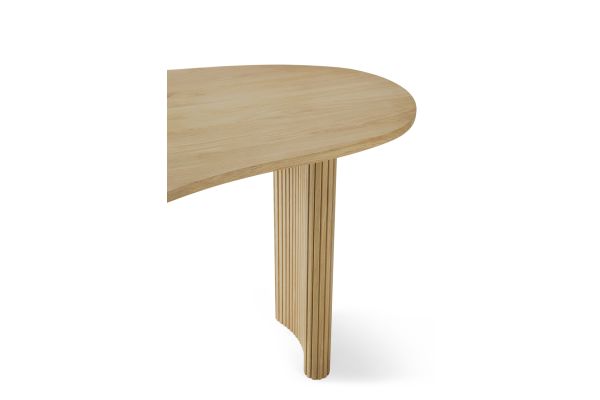 BOOMERANG DESK - VARNISHED OAK - PEBBLE SHAPE 160 